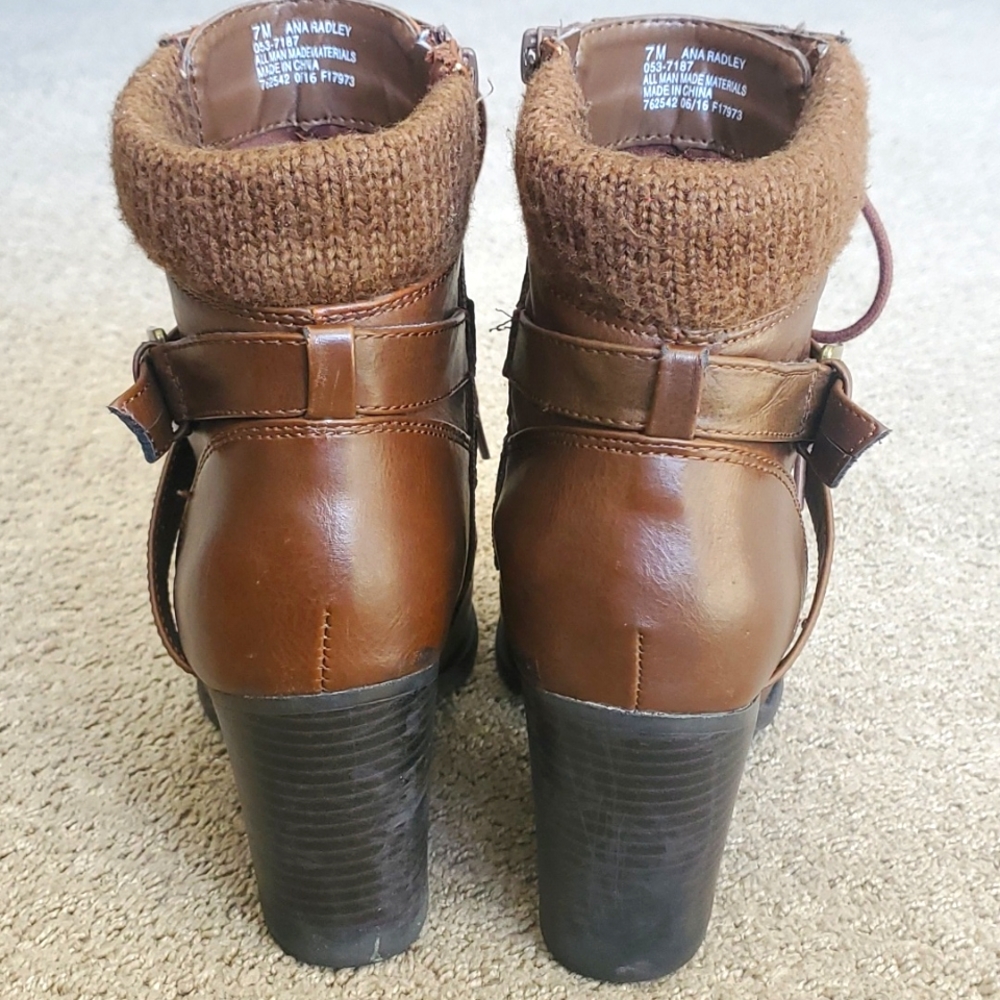 Ana Radley Brown Boots (7M) - Picture 3 of 9